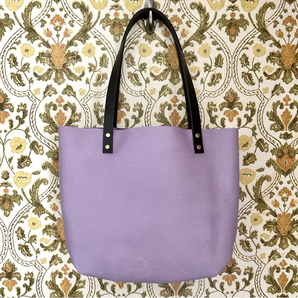 Portland Leather Goods RARE UNICORN Wisteria Lavender Classic Large Tote Bag - Picture 2 of 11